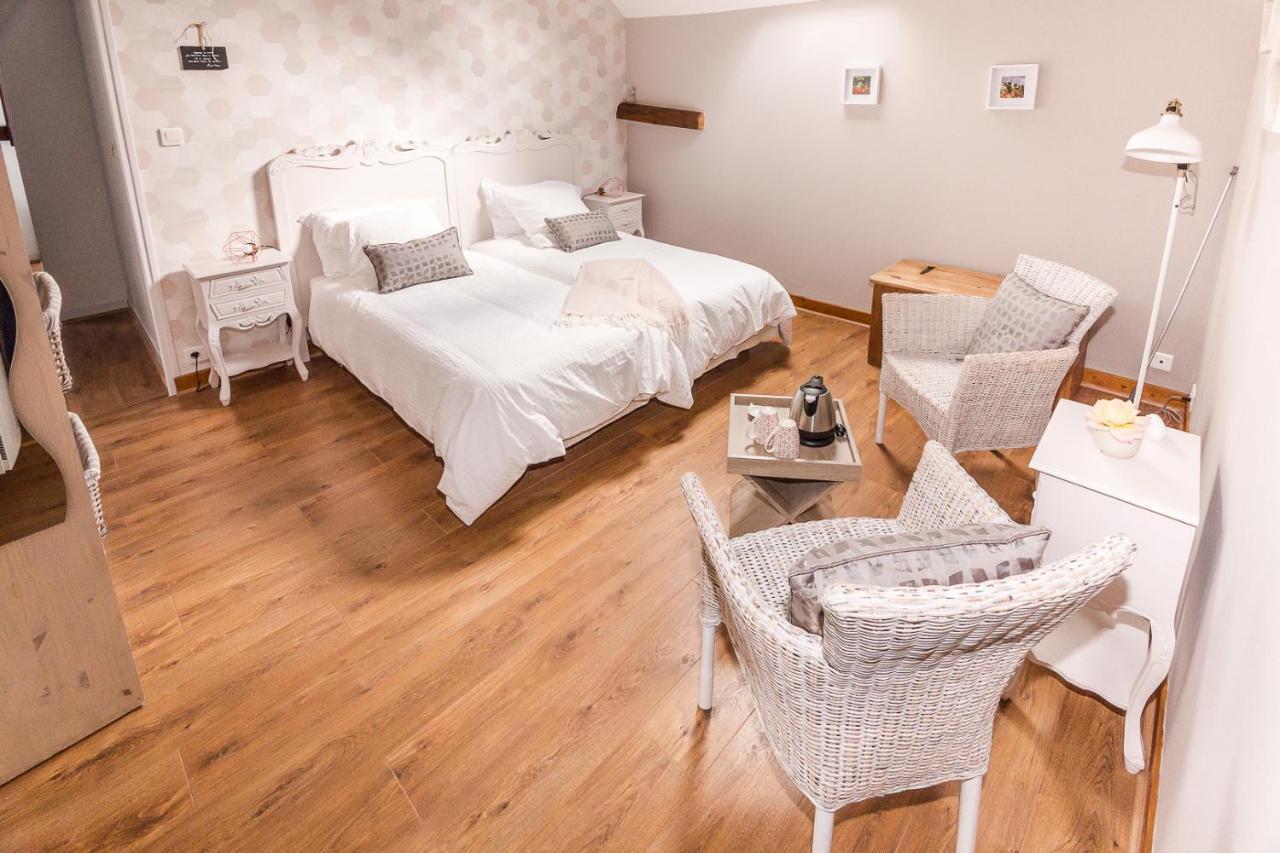 Bed and Breakfast Entre Canal Et Vignes Escolives-Sainte-Camille Екстер'єр фото